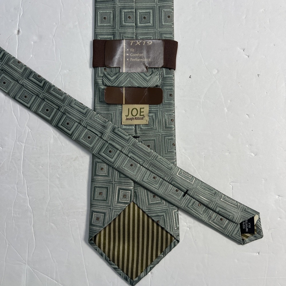 Joe Joseph Abboud Green Geometric Square Pattern Men's Necktie-New